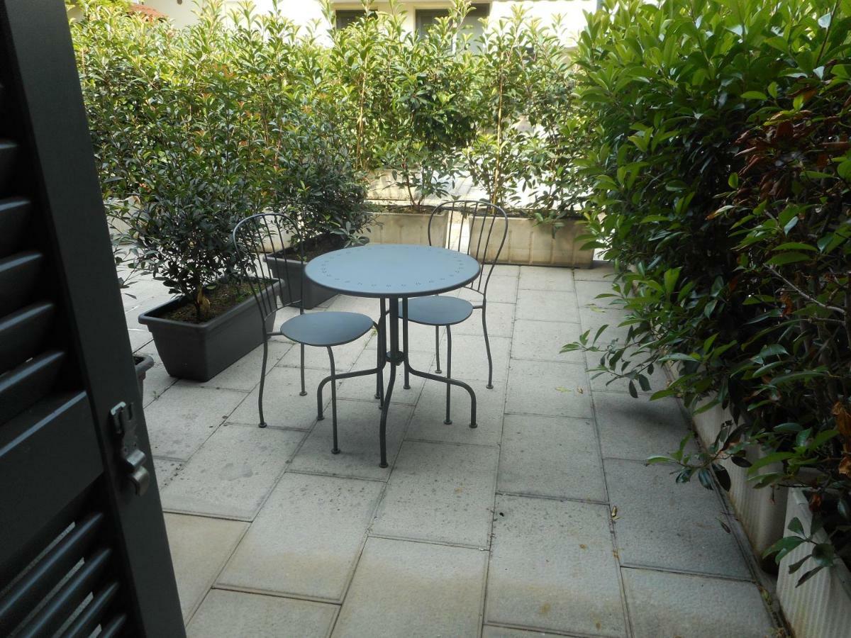 Borgo Antico Rooms Self Check-In Bergamo Bagian luar foto